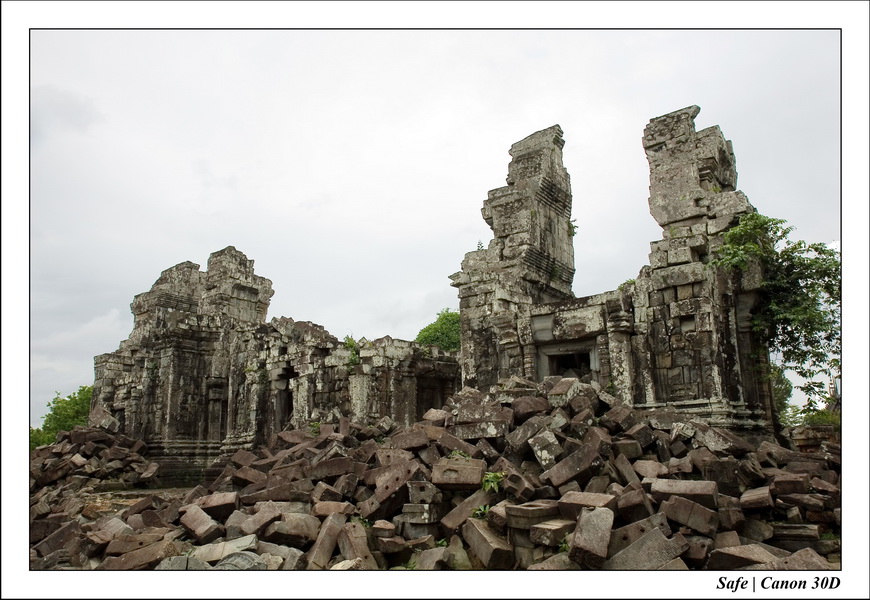 2006 - 07 - Temple angkor - Phnom Bok 03